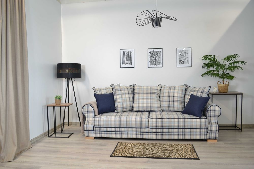 Kanapa Orlando w stylu angielskim, marynistycznym, chic.