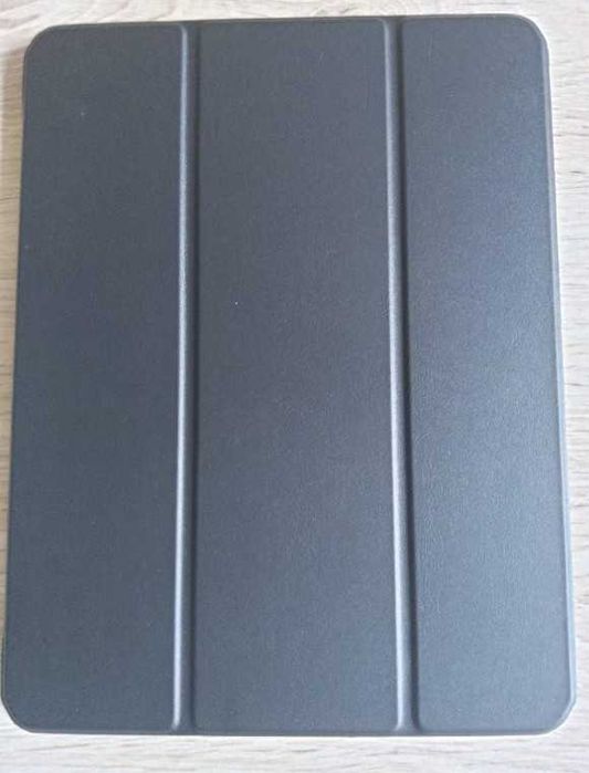 Czarne etui do iPad Pro11 2021 Nowe