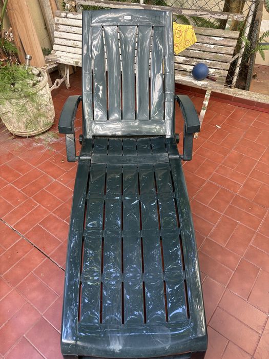 Esperguiçadeira plastico