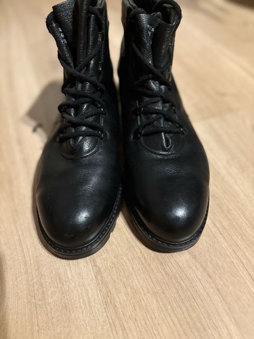 Męskie buty zimowe sznurowane za kostkę