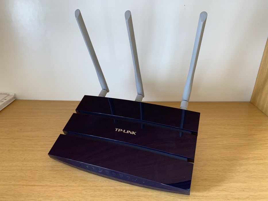 Router TP-LINK ** Port USB ** 3 Anteny ** Mocny zasięg ** TL-WR1043ND