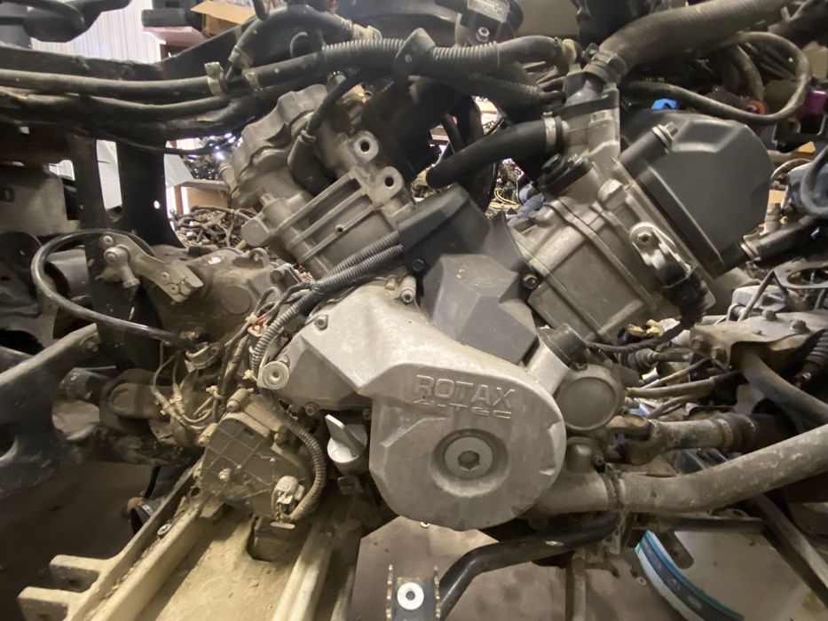 Silnik motor canam can am Outlander 800R renegade 800r G1 skrzynia