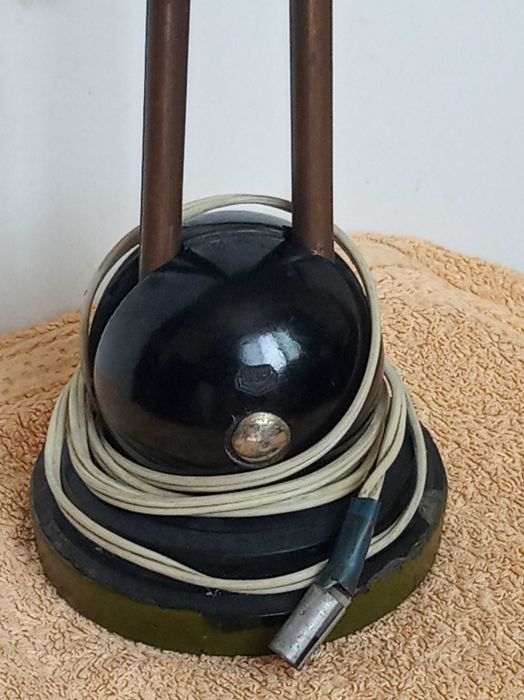 Недорого! Антенна ТВ комнатная СССР (латунь, чугун)