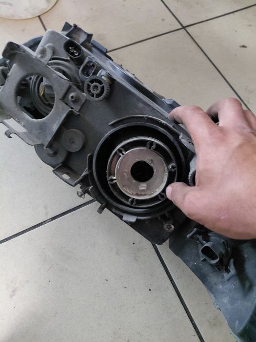 Lampa prawa BMW e39