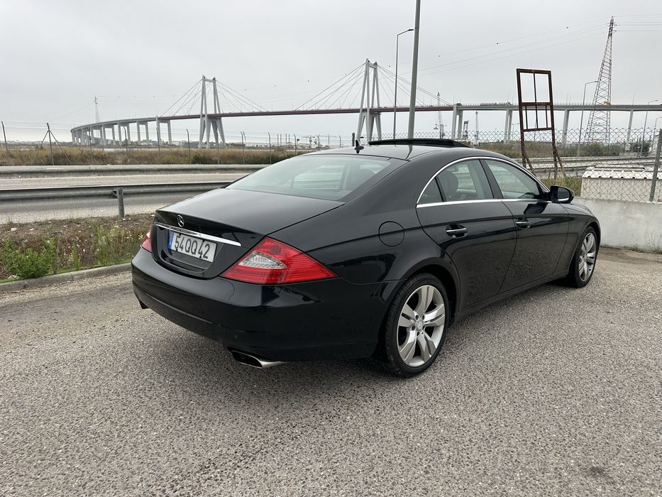 Mercedes-Benz CLS320 CDI Aceito Retoma