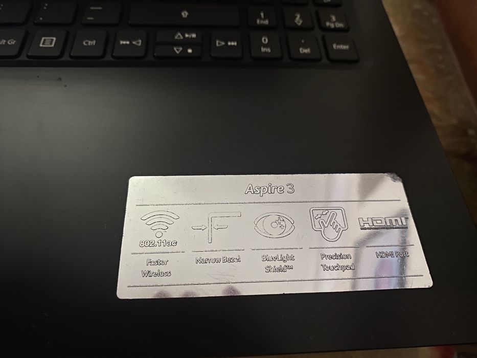 Portatil Acer Aspire 3