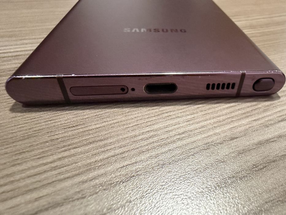 Samsung Galaxy S22 Ultra 256GB Violeta/Burgundy