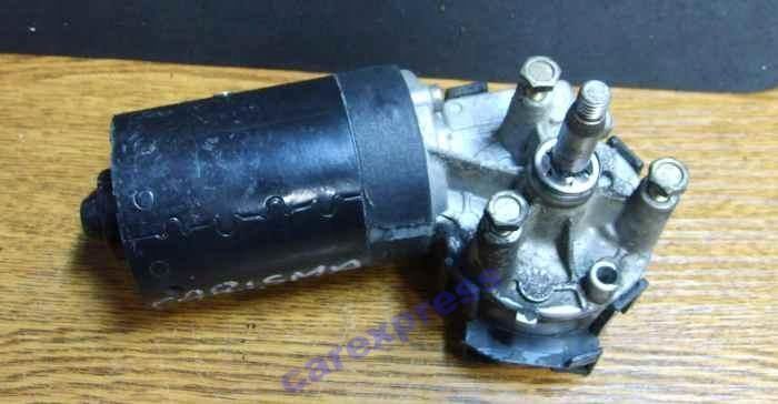 CARISMA SILNICZEK WYCIERACZEK PRZÓD 0390241114