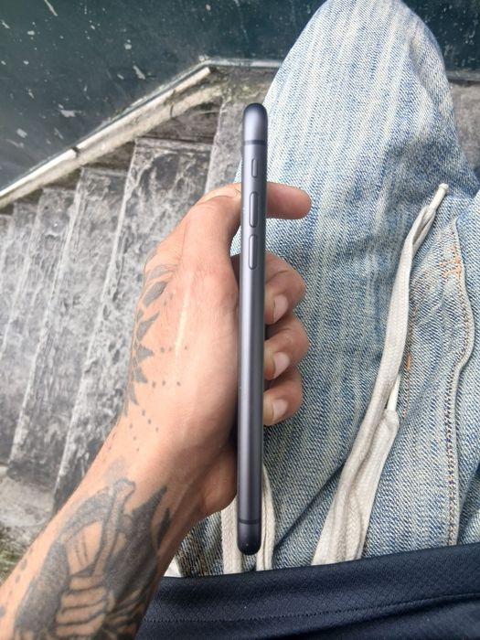 Iphone 11 bloqueado somente para peças