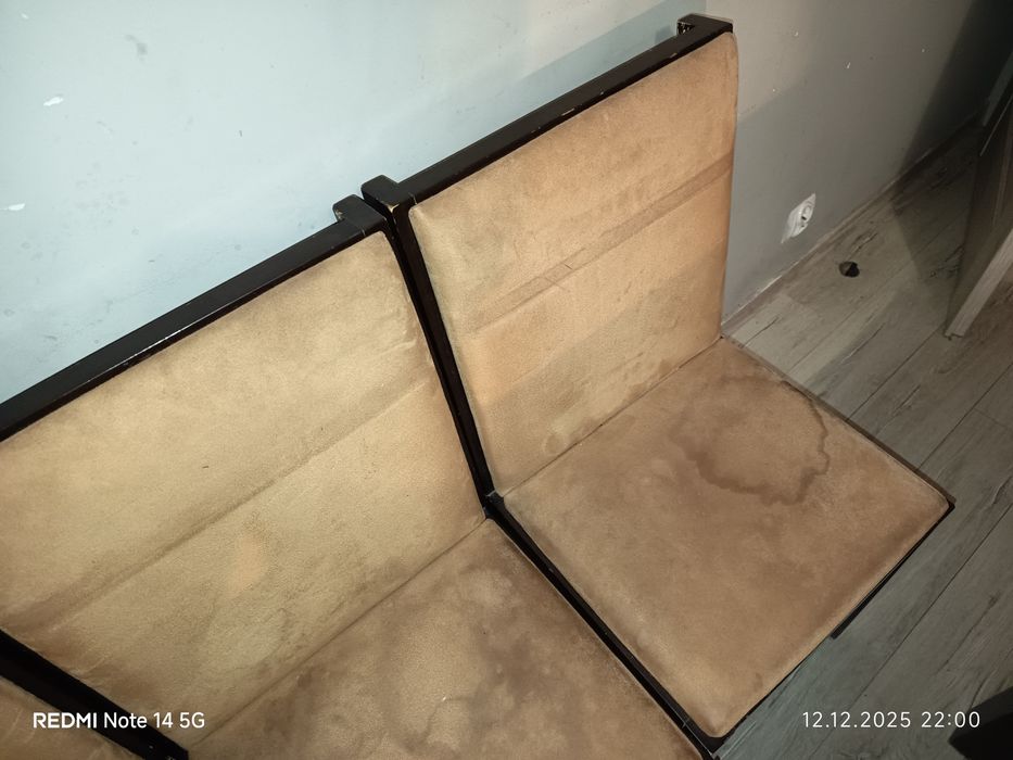 Stół 6 lub 8 krzeseł