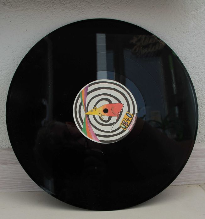 LP UB 40 -  Rat in the kitchen  Virgin Records , Distribute Germany