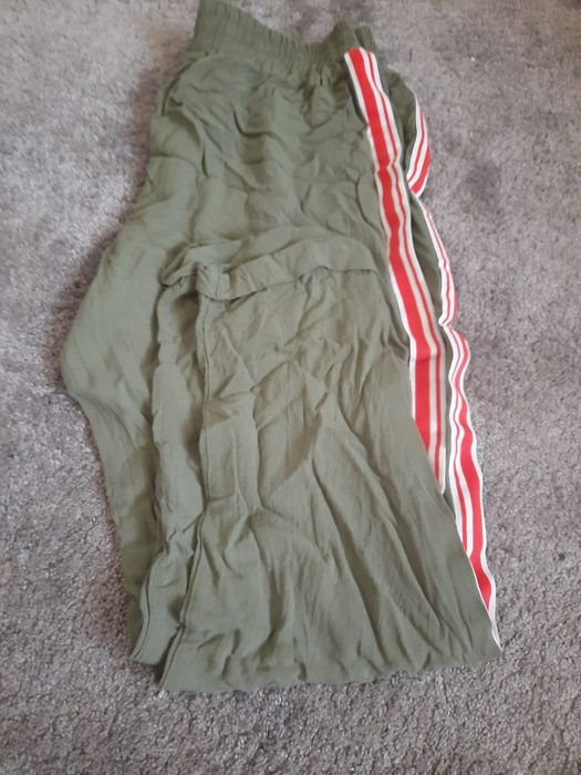 Spodnie damskie bardzo fajne