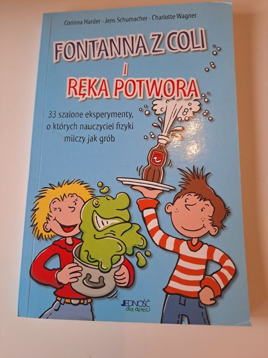 Książka "Fontanna z coli i ręka potwora"