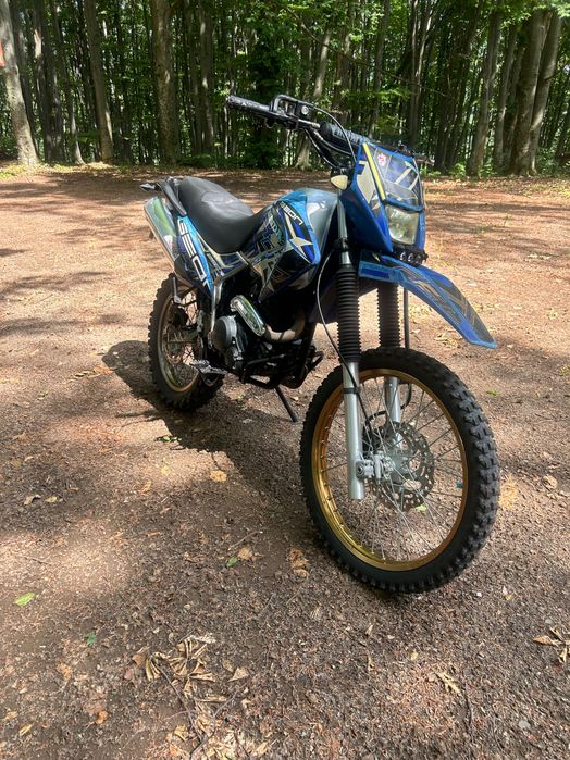 Мотоцикл GEON X-Road 250