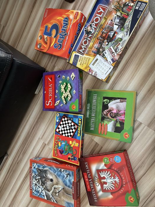 Zestaw gier planszowych monopoly 5 sekund chinczyk warcaby puzzle