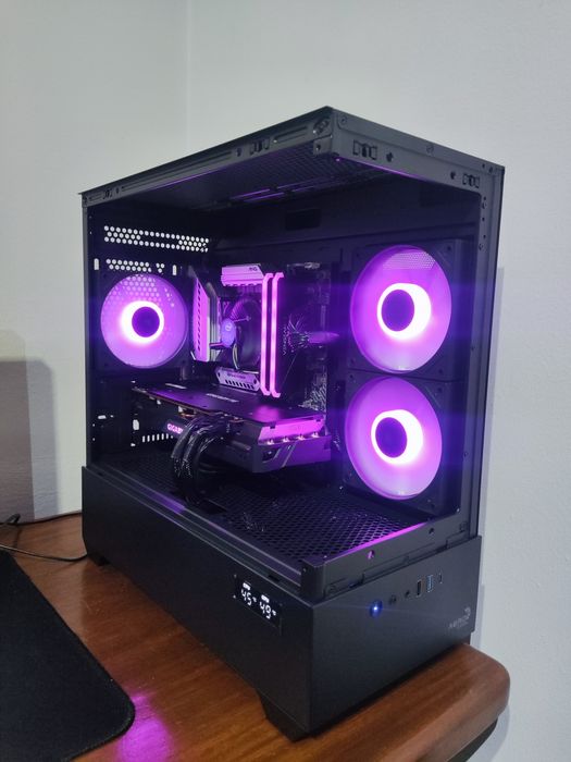 PC Gaming Intel i5 RX 5700 XT 16GB RAM Wifi