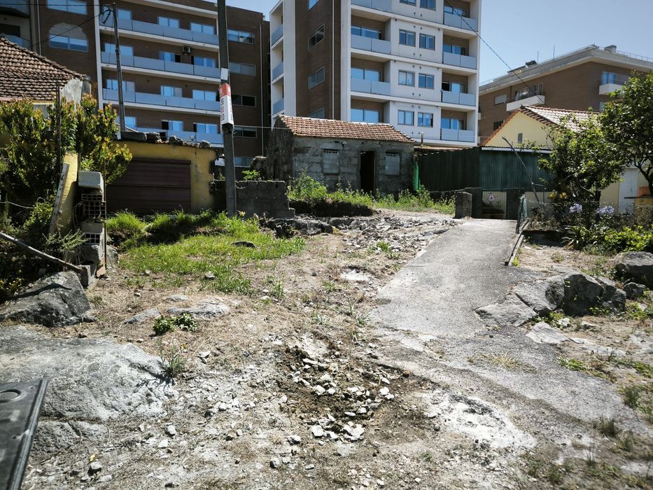 Vendo casa em pedra com vista mar