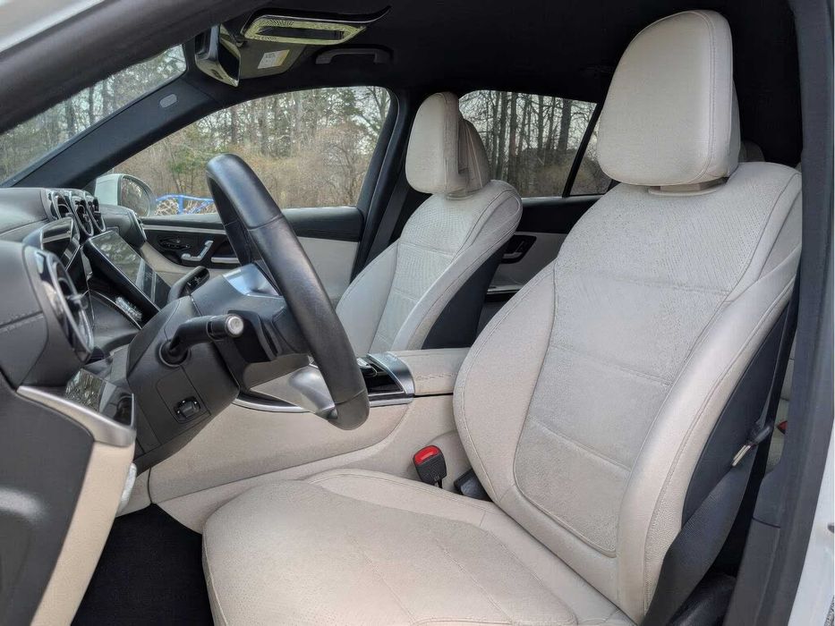 Mercedes-Benz Glc 300      2024