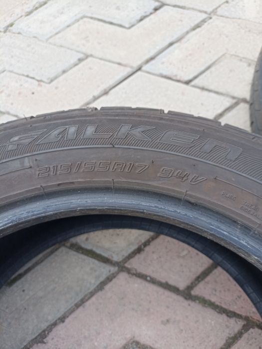 Шини літні 215/55/17