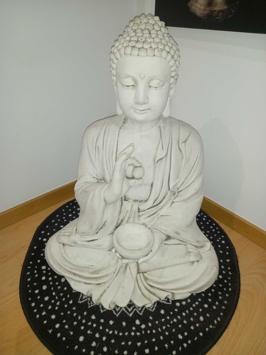 Buda em pedra para exterior ou interior