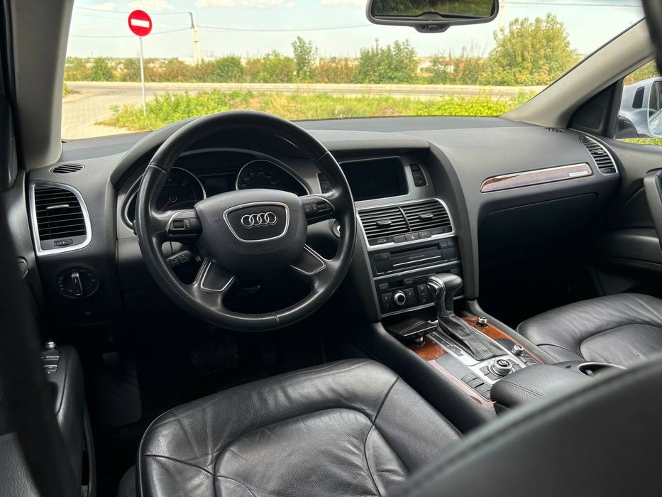 Продам Audi Q 7 3.0 TDI Premium plus