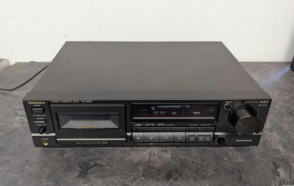 Касетна дека Technics RS-BX626. Direct Drive. Quartz.