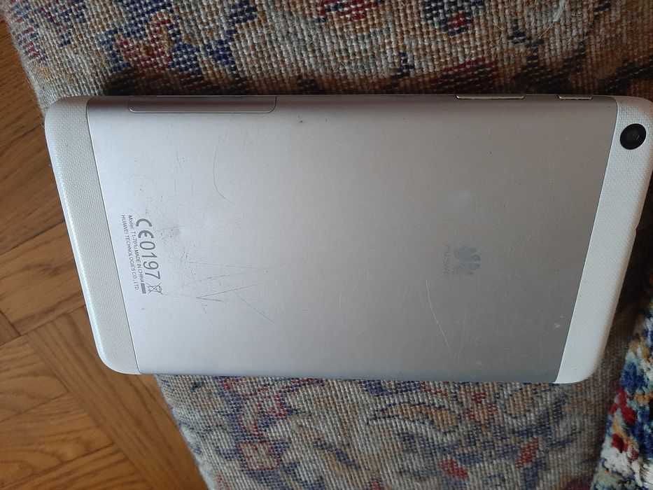 Планшет Huawei T1-701u