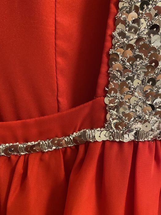 Vestido cetim encarnado para baile/cerimonia