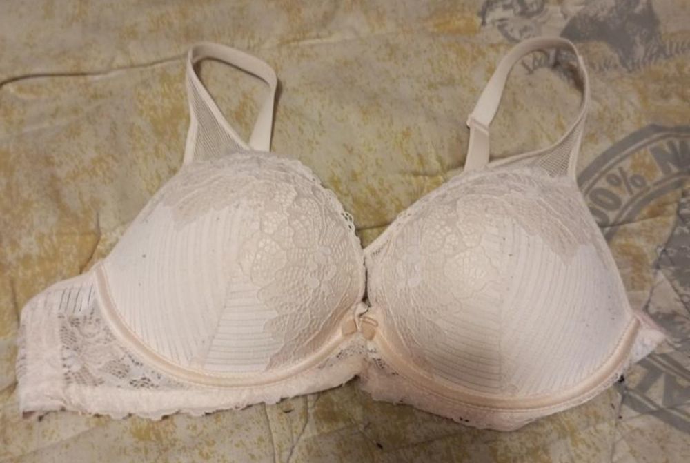 Бюстгальтер 85 D