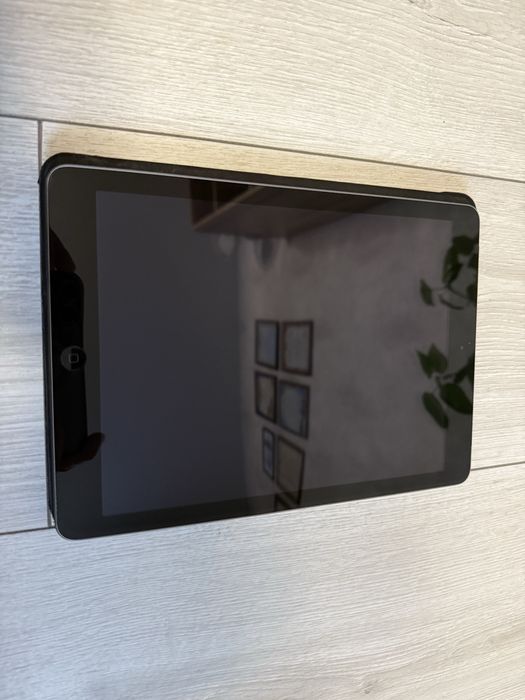 Ipad стан суперовий + чехол