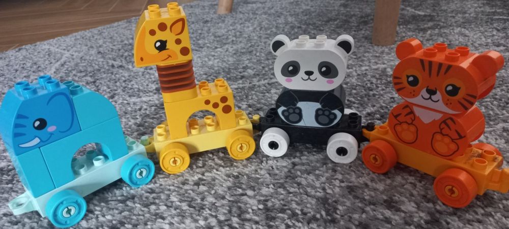 Zestaw lego duplo 10955 pociąg ze zwierzętami