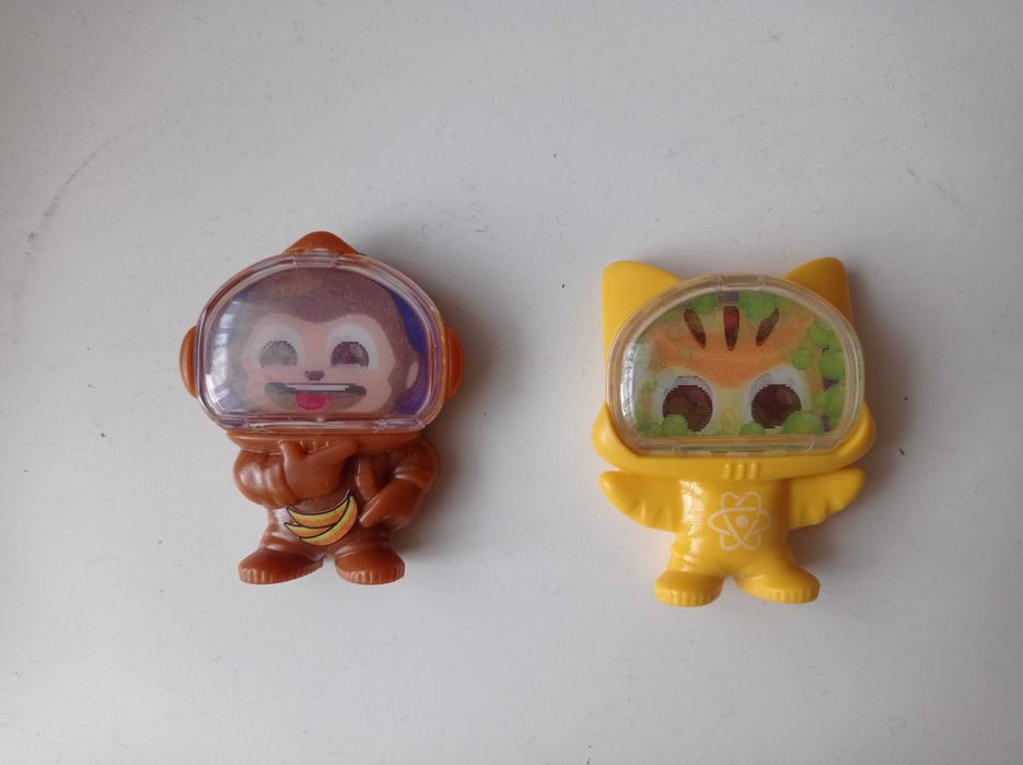 Figurka Milka Secret Box - kosmiczna sowa, kosmiczna małpa