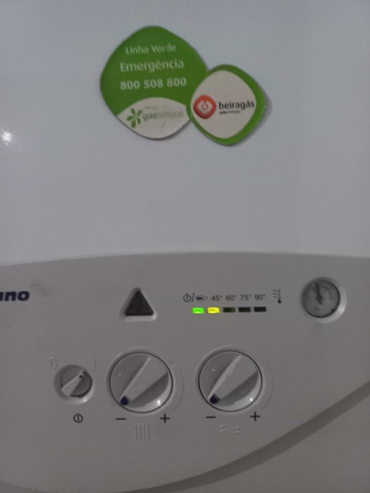 Caldeira a gas para aguas e aquecimento central Vulcano
