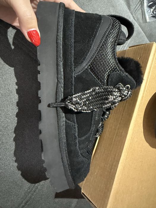 Śniegowce UGG Lowmel 39 czarne