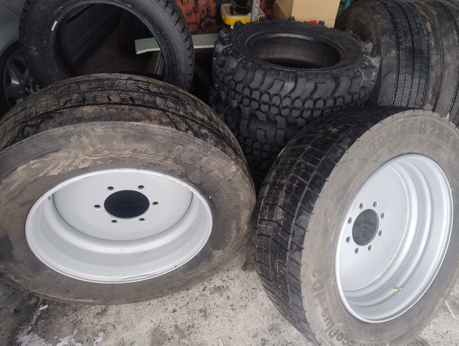 Koła rolnicze do przyczep (d35,d44,d50,d55,d83 hl 6011 ruskich)