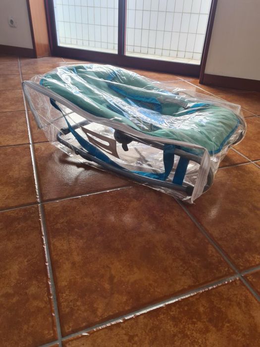 vendo carrinho completo de bébe