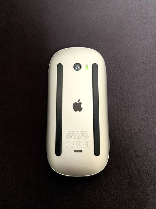 MacBook Pro 16 M1 Max 32GB / 1TB + Magic Mouse 2 + Extras - Como Novo