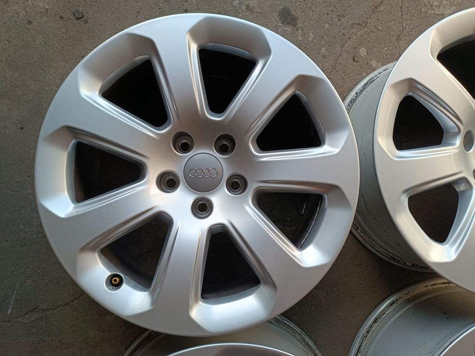 Alufelgi 17 Audi Q5 Q3 Q2 A6 A5 A4 A3 5x112 ET26