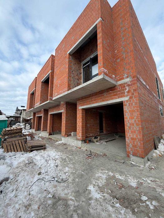 Продаж котеджу в Брюховичах. Без комісії