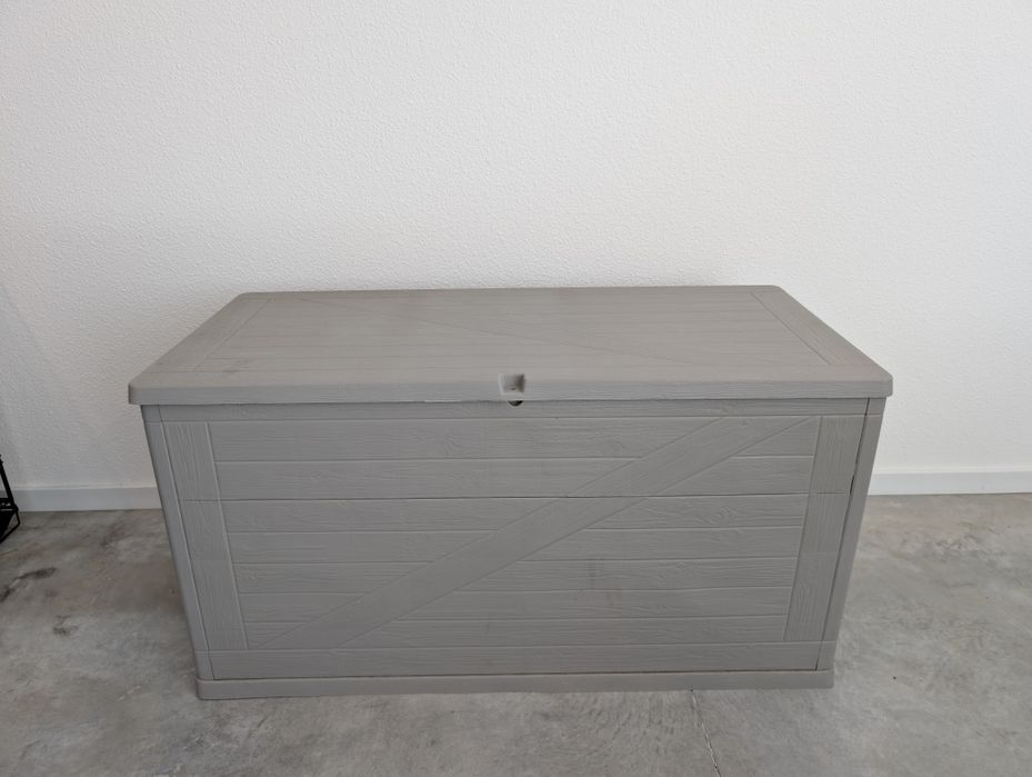 Caixa de Arrumação para Jardim