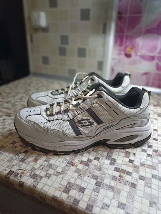 Кроссовки Skechers,46 размер.