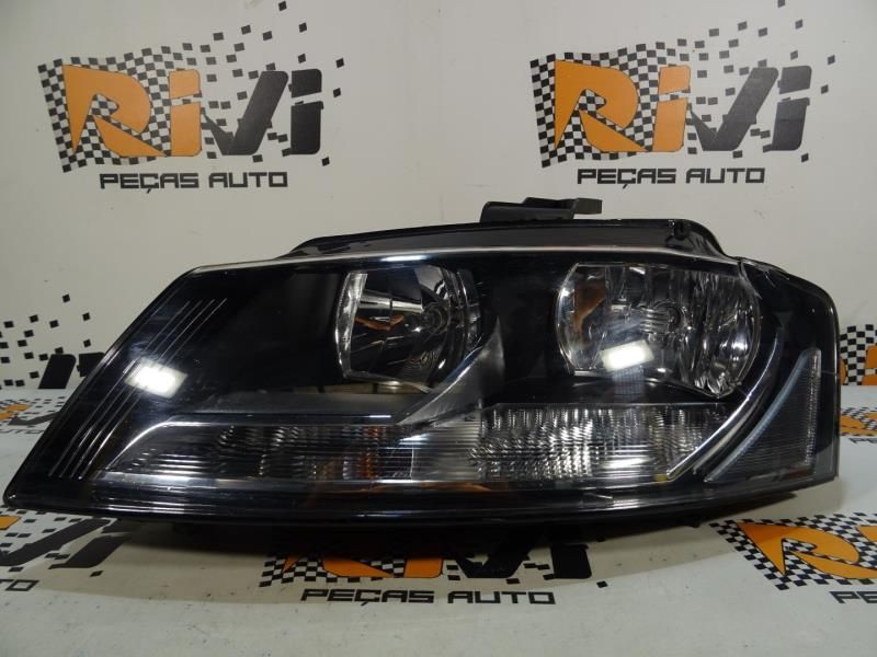 Ótica / farol esquerda AUDI A3 (8P1)