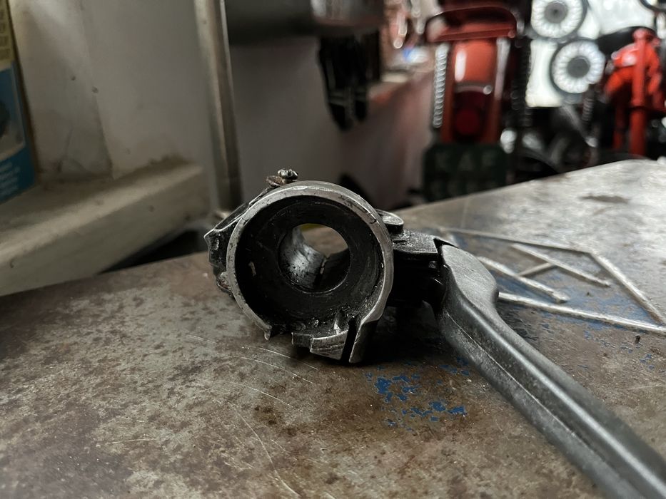 Simson S51 SR50 KR51 korpus manetki gazu klamka DDR okazja