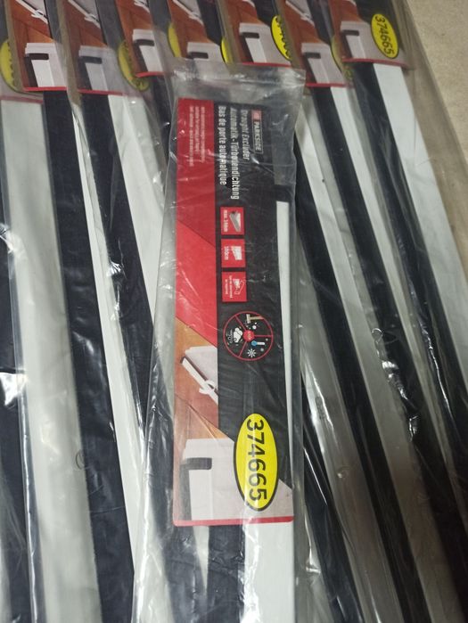 Listwa uszczelniająca pod drzwi Parkside biała