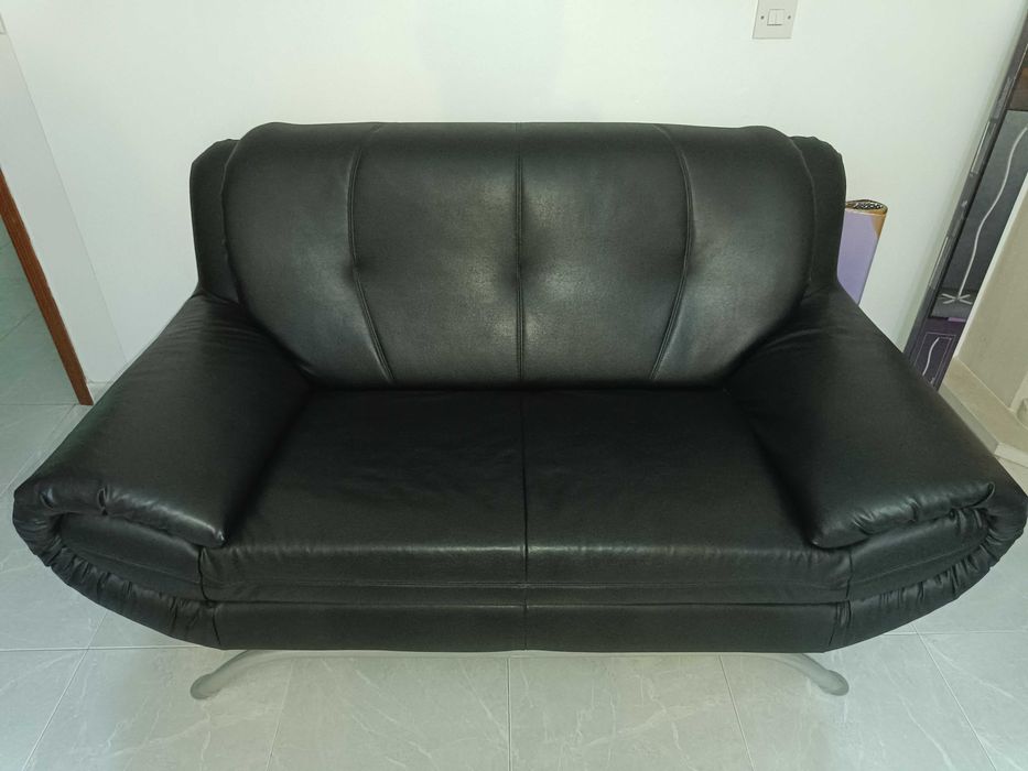 2 Sofás de Sala Pretos