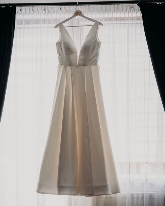 Suknia ślubna kolor smietankowy