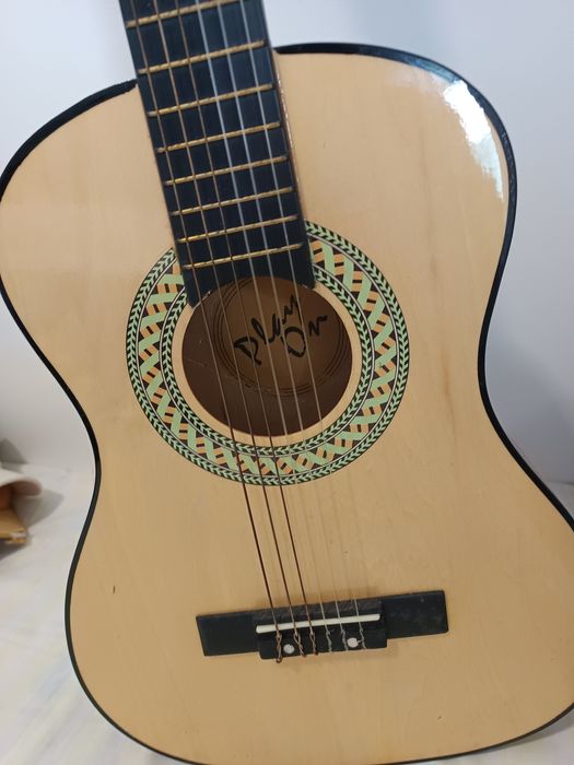 Novo na caixa , não entrego