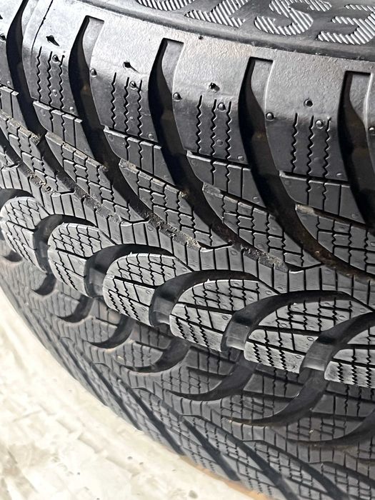Pneus Bridgestone Blizzak LM500 - 155/70/19 - Como NOVOS