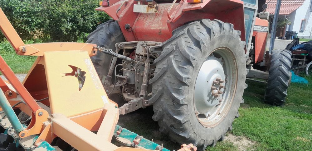 Sprzedam MF 2620