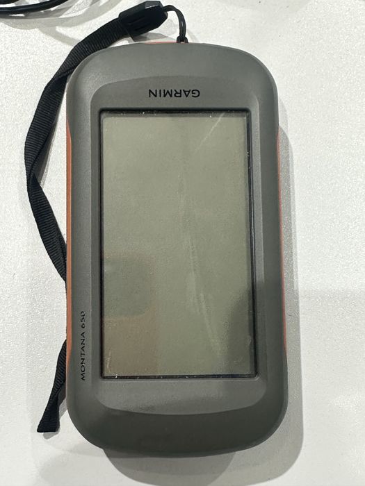 Новигатор Garmin monta 650
